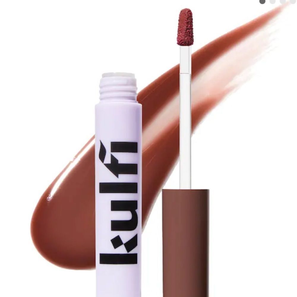 Kulfi
Lassi Lips Staining Long-Lasting Moisturizing Lip Oil
